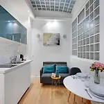 Apartment For 4 People In Bastille